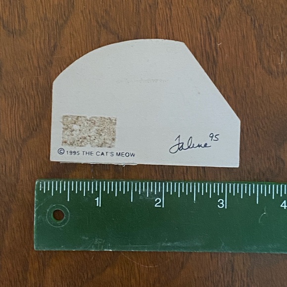 Cat's Meow Village Central Park Skaters #254 vintage 1995 wooden figurine - Picture 2 of 2